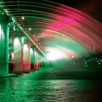Мост-фонтан Банпо (Banpo Bridge)